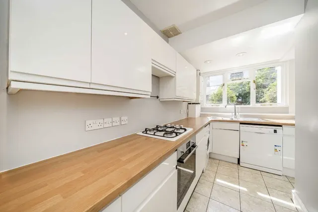 Keble Street, SW17, photo 3
