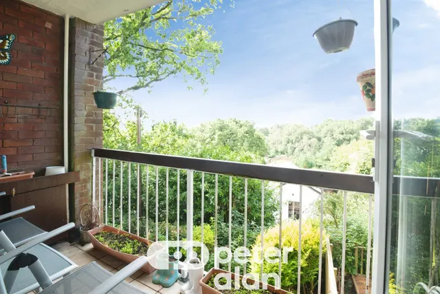 Foxwood Close, Newport, NP10, photo 2