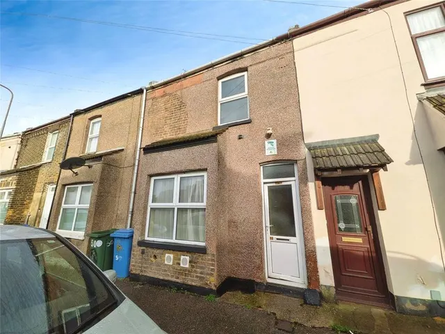 North Road, Queenborough, Kent, ME11, photo 1