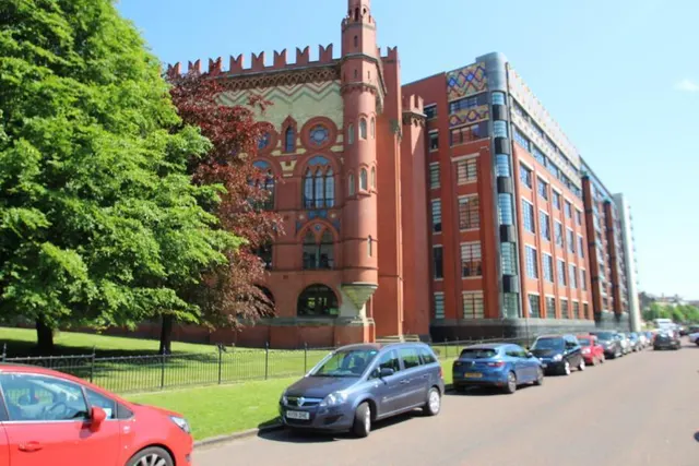 Templeton Court, Glasgow Green, G40, photo 1