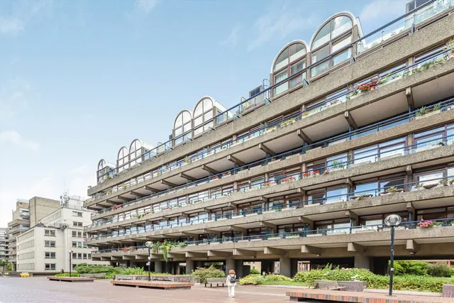 Barbican, EC2Y, photo 1