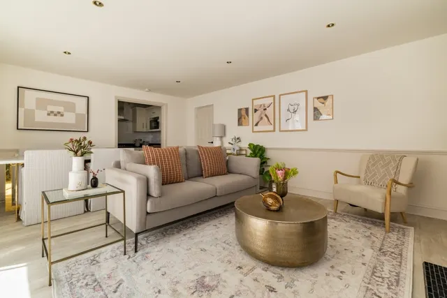 Clapham Road London SW9, photo 1