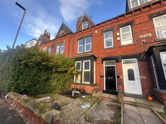 Estcourt Terrace, Headingley, LS6, photo 1