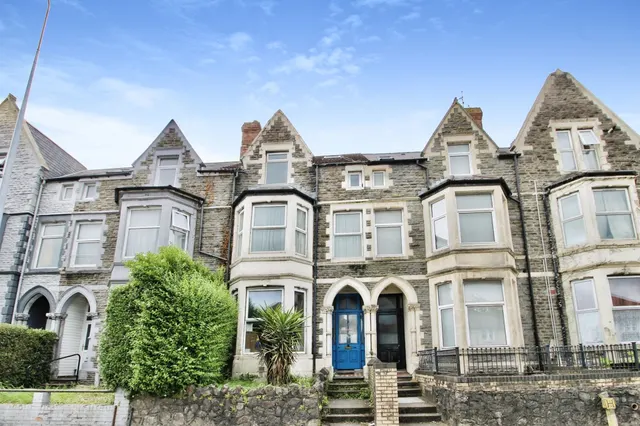 Newport Road, Roath, Cardiff, photo 1