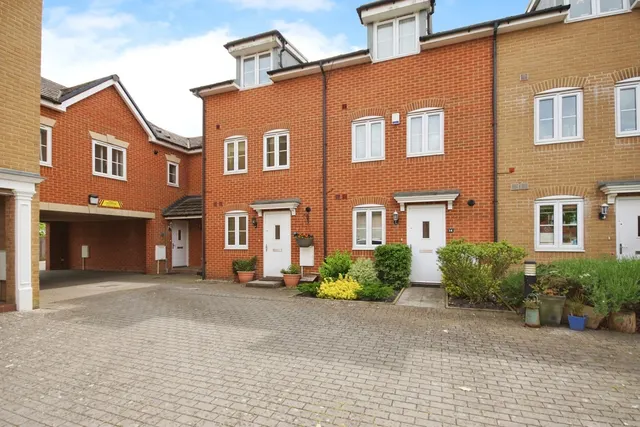 Dundee Drive, Bristol, BS16, photo 1
