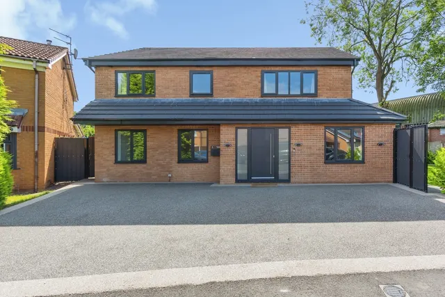 Montcliffe Crescent, Whalley Range, Manchester, M16, photo 1