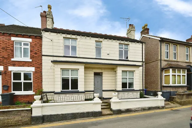Chester Road, Stoke-On-Trent, ST7, photo 1