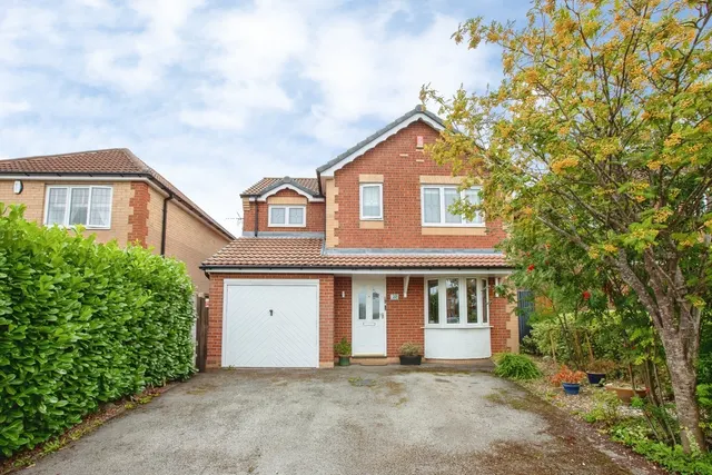 Pemberley Chase, Sutton-in-Ashfield, Nottinghamshire, NG17, photo 1