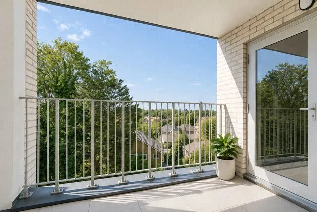Photo 3 — Russell Hill, Purley, CR8