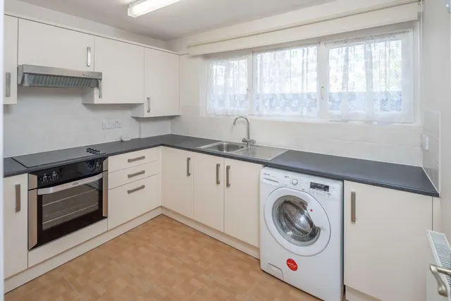 Loddiges Road, E9, photo 2