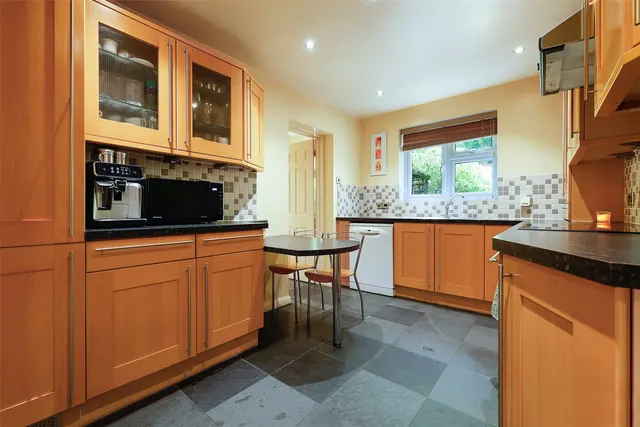 Outwood Lane, Chipstead, CR5, photo 3
