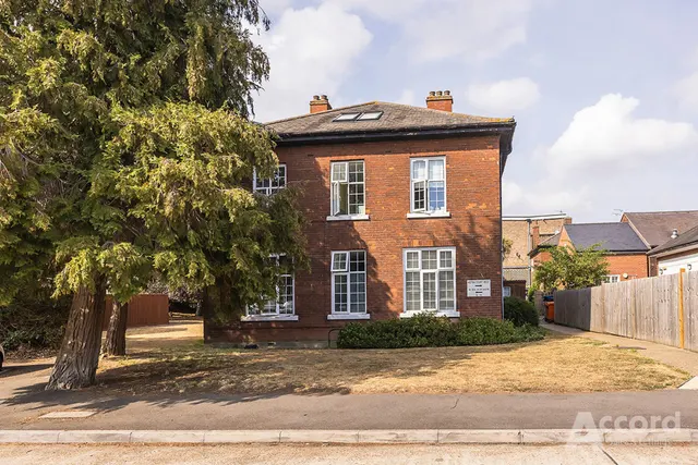 Astra Close, Hornchurch, RM12, photo 1