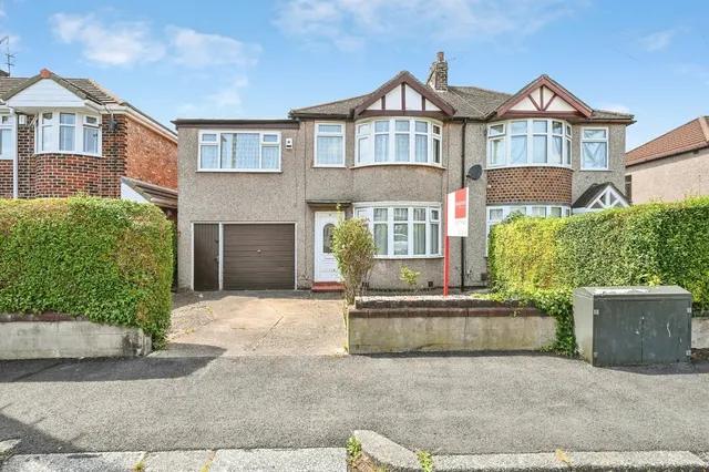Larch Avenue, Penketh, Warrington, Cheshire, WA5, photo 1