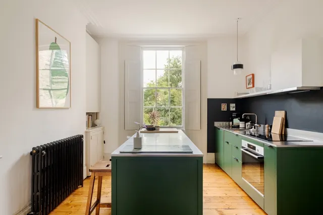Photo 3 — Hemingford Road London N1