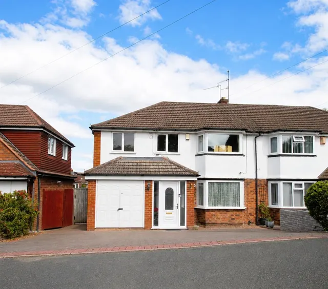 Mayfield Road, Hasbury, Halesowen, photo 1