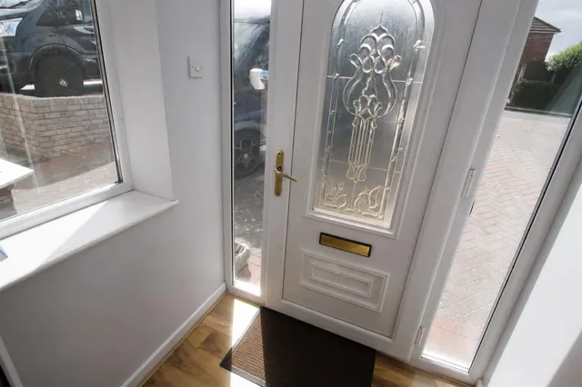 Photo 3 — Mayfield Road, Hasbury, Halesowen