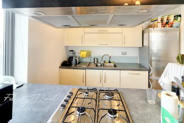 Abbotts Wharf, E14, photo 3
