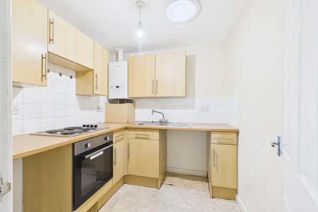 Green Lane, Stamford, PE9, photo 3