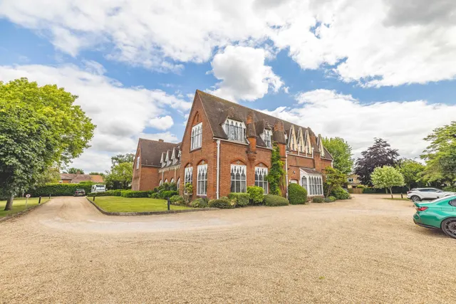 Bridgeman Drive, Windsor, SL4, photo 1