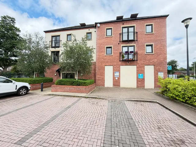 King George Court, Warwick Bridge, CA4, photo 1