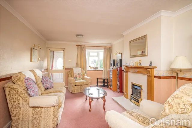 Photo 3 — Belvedere Drive, Bromsgrove, Worcestershire, B61 0AJ