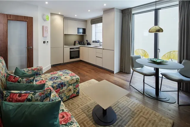 Cheval Place London SW7, photo 1