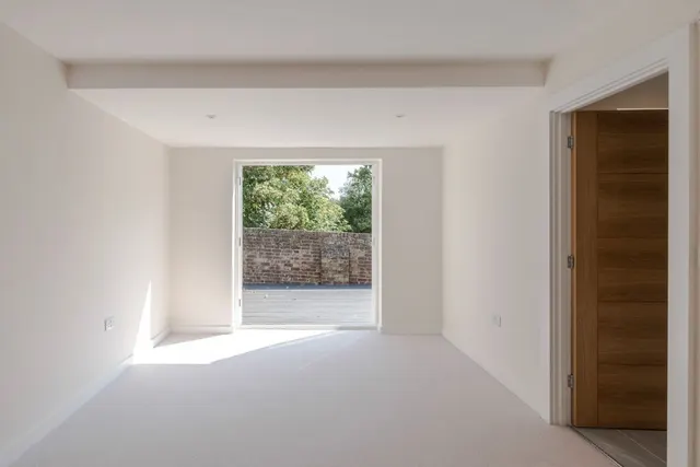 Photo 2 — Courtstairs Manor, Ramsgate, Kent, CT11 0FJ