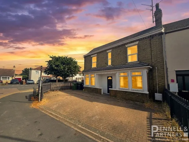 3 bedroom house, Yaxley, Peterborough