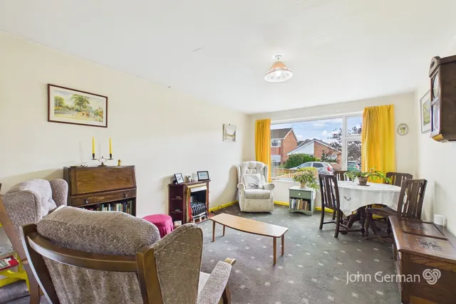Fairham Road, Stretton, photo 3