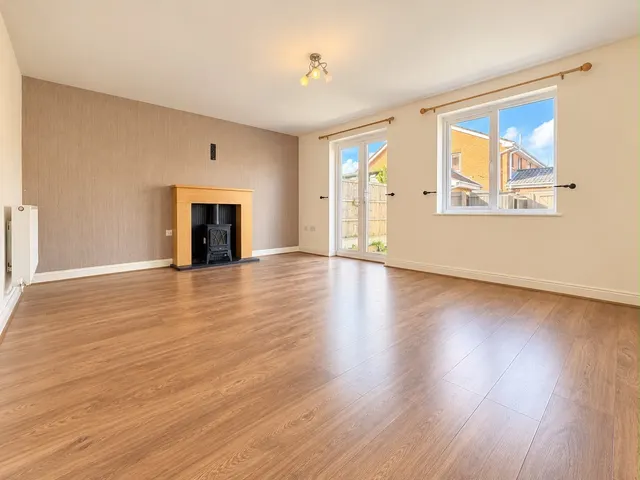 Broughton Close, Riddings, DE55, photo 3