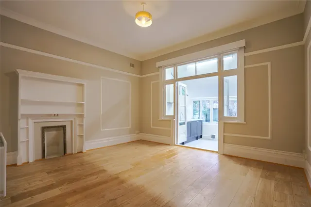 Stanthorpe Road, London, SW16, photo 3