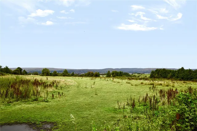 Castleton Road, Thornham, OL2, photo 3