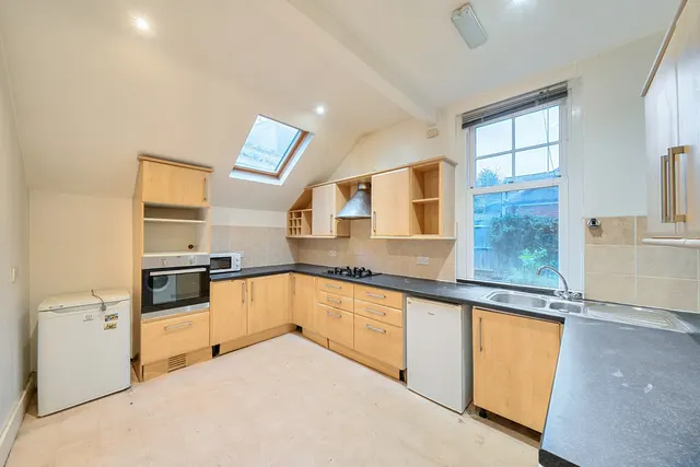 Westland Road, Watford, WD17, photo 2