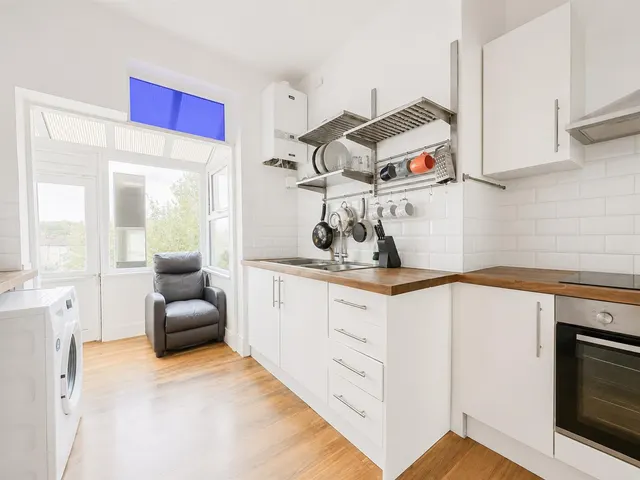 Perth Road, St. Leonards-On-Sea, TN37, photo 3