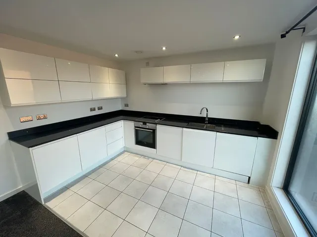 High Street, Harborne, B17, photo 2