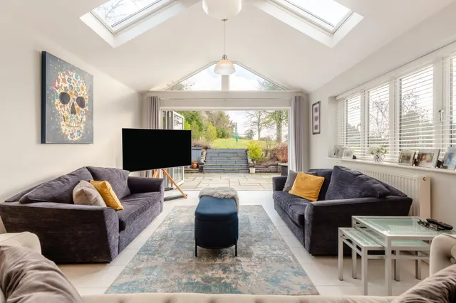 Gunville Road, Winterslow, SP5, photo 3