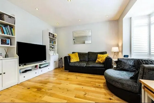 Photo 2 — Milner Road, Caterham, Surrey, CR3