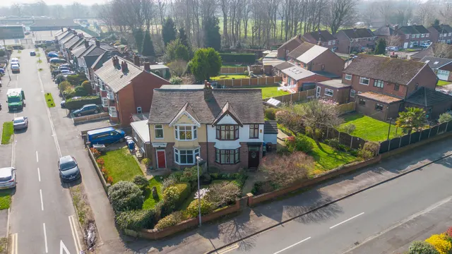 Vicarage Road, Ashton-In-Makerfield, Wigan, Wigan, WN4 9PA, photo 1