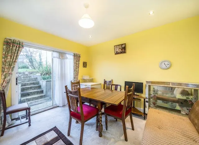 Photo 3 — Norbury Rise, Streatham, SW16