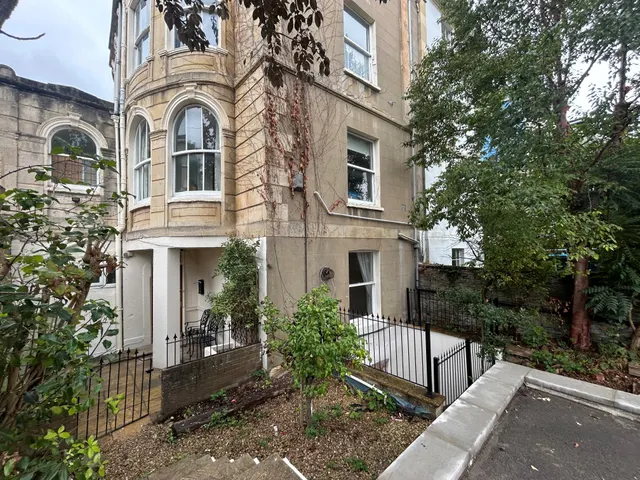 Victoria Walk, Cotham, BS6, photo 1