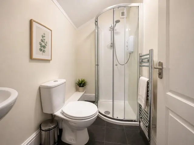 Paiges Lane, Barnstaple, photo 3