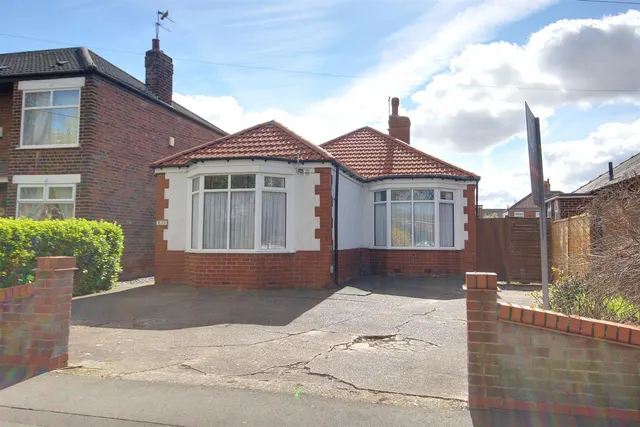 Photo 2 — Anlaby Road, Hull