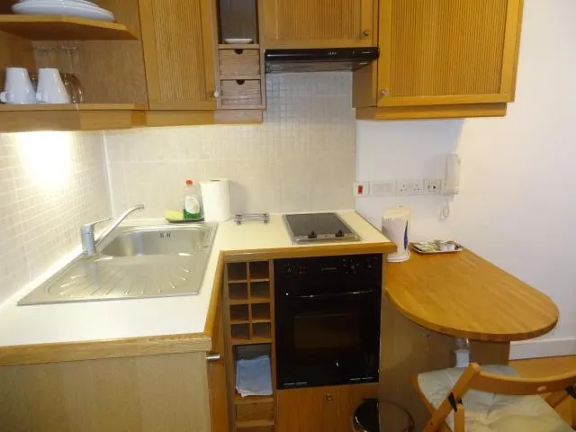 Cartwright Gardens, Bloomsbury, WC1H, photo 3