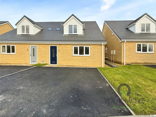 Church Mews, Minsthorpe Lane, South Elmsall, West Yorkshire, WF9, photo 1