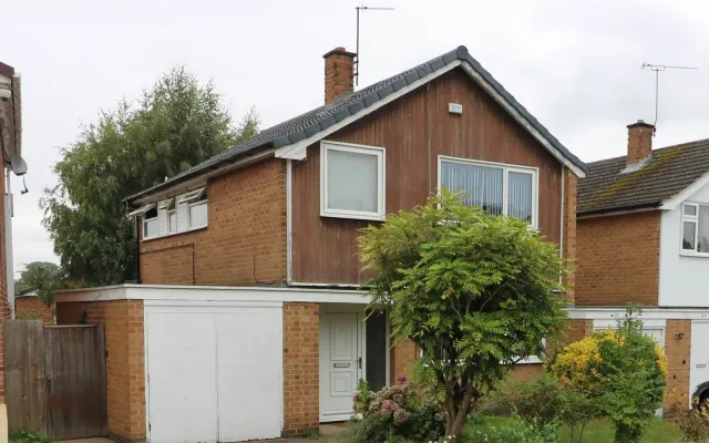 Appledore Avenue, Nottingham, photo 1