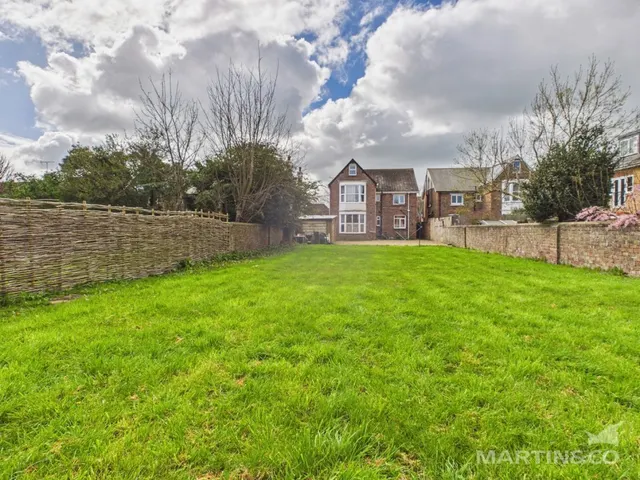 Ellasdale Road, Bognor Regis, West Sussex, photo 1