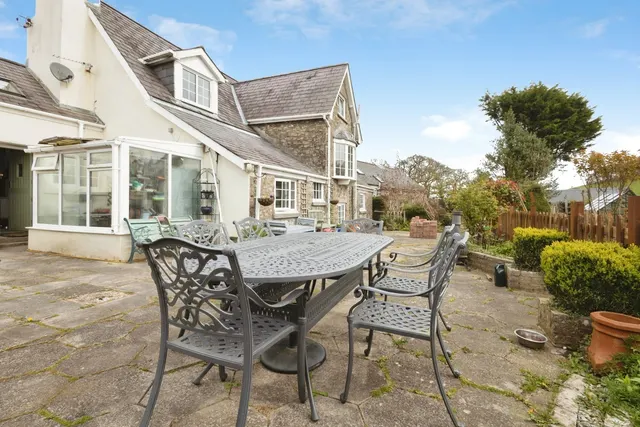 Broad Oak, Carmarthen, SA32, photo 2