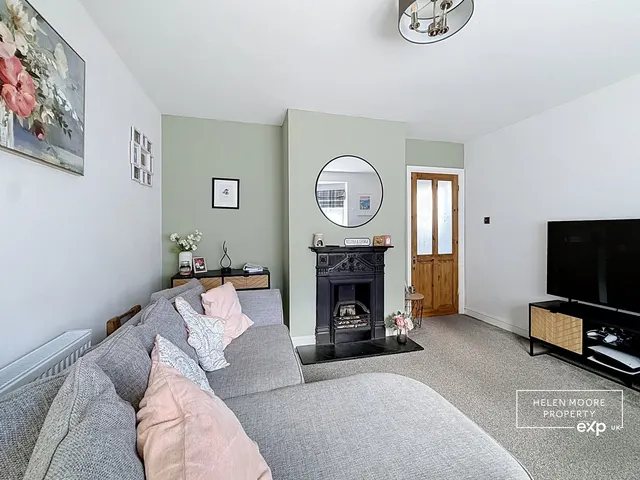 Sefton Avenue, Lipson, photo 2