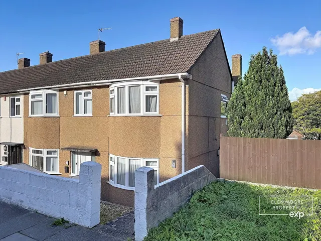 Sefton Avenue, Lipson, photo 1