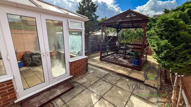 Photo 3 — Lake View, Marston Moretaine, Bedfordshire, MK43